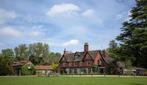 Ravenwood Hall Hotel